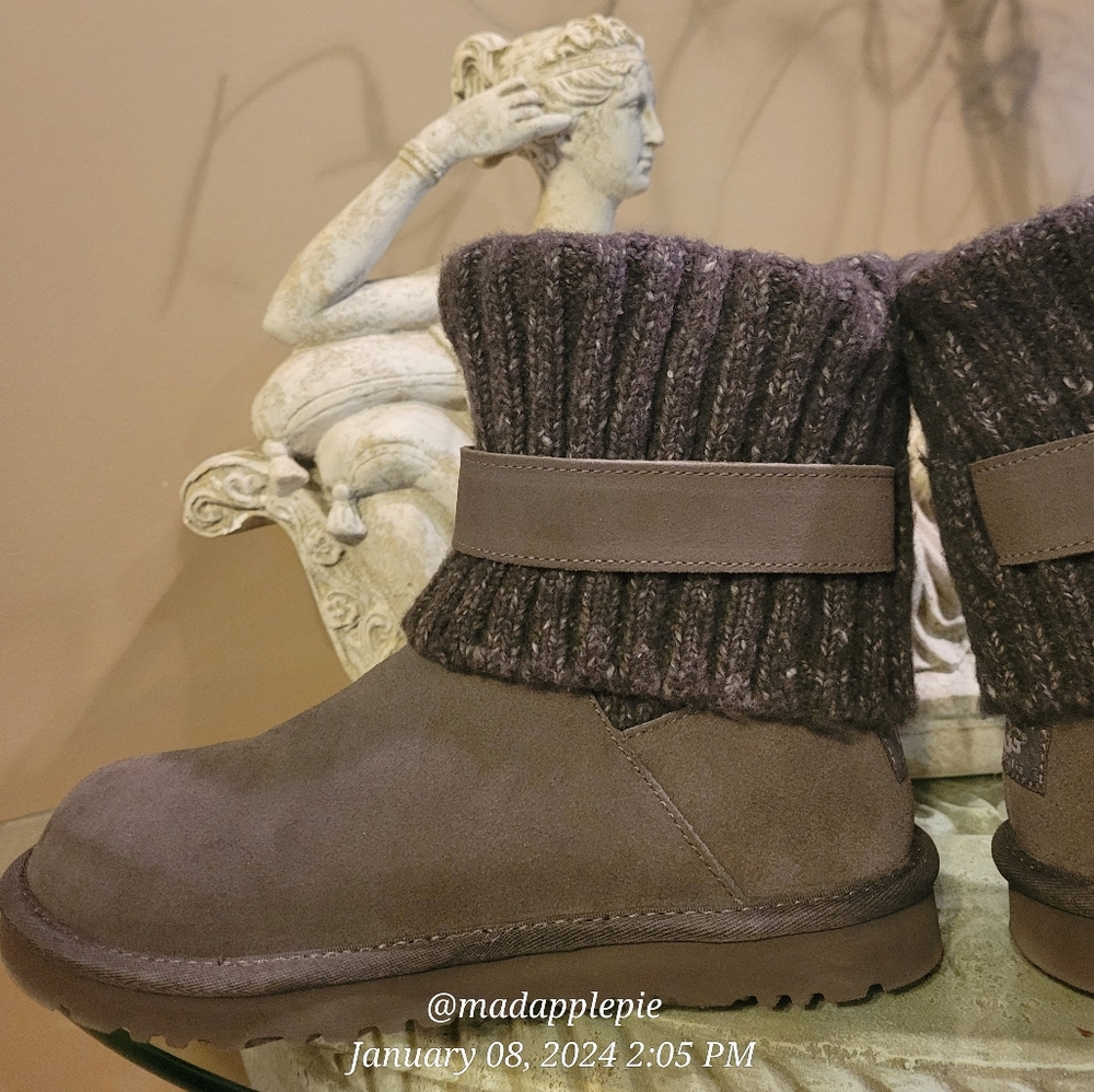 Ugg Cambridge Suede Leather Boot SN 1006013 Cardigan Cuff Size 7 NWT #686 - Picture 7 of 14